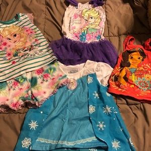 5 piece Elsa Frozen and Elena of Avalon lot
